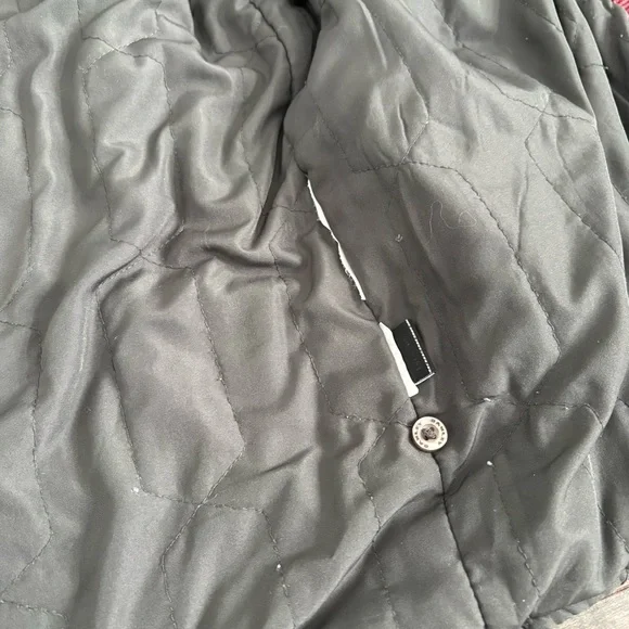 Oakley Mens Hooded Quilted Red Flannel Shirt Jacket Size M Plaid Patterned - Picture 11 of 14